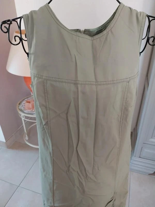 🌿 Robe longue Fiorenti kaki clair – Taille 44 – Élégante et fluide 🌿 – photo 2